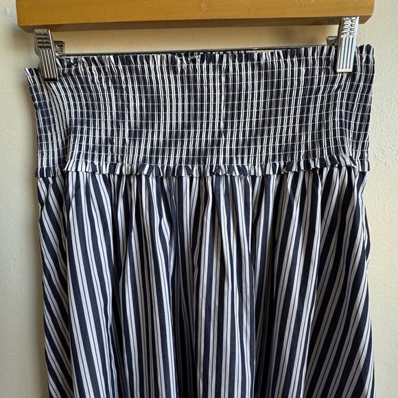 HILL HOUSE The Delphine Nap Skirt in Navy Stripe - Picture 5 of 7